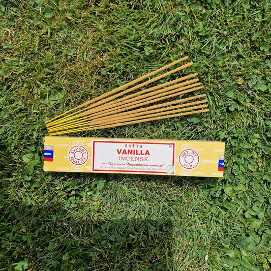 Satya Vanilla incense sticks with soft, creamy fragrance for comfort and calm